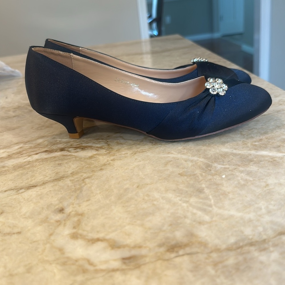 Erijunor dress kitten heel size 9 - Picture 2 of 8